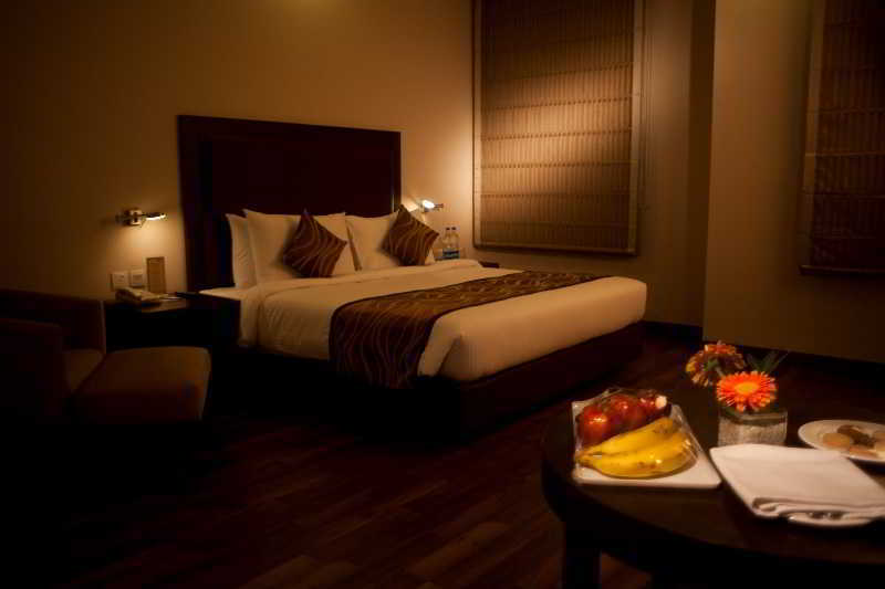 Vibe By The Lalit Traveller Hotel Faridabad Ngoại thất bức ảnh